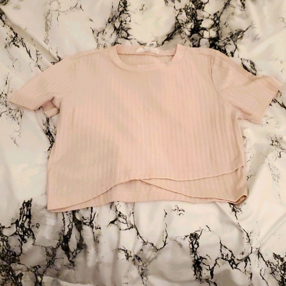 Cropped tee